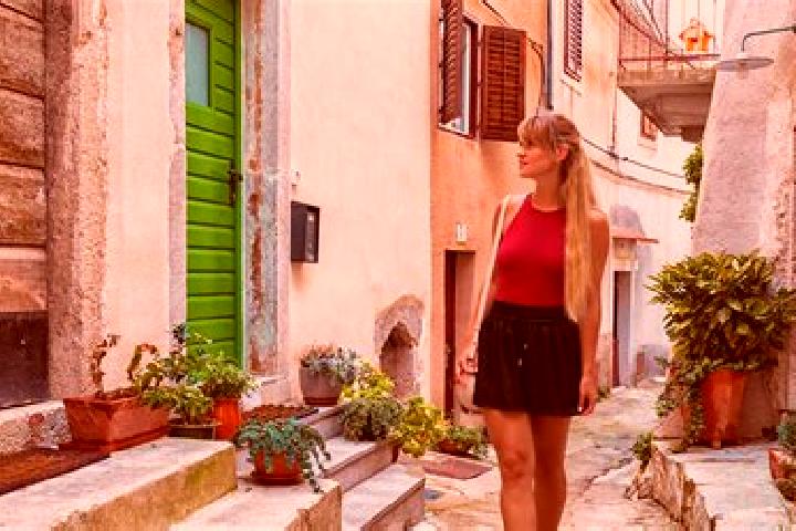 Escorts Tuzno, Croatia — Local Companions