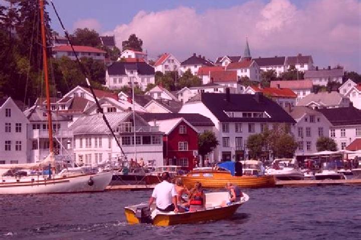 Escorts Tvedestrand, Norway — Local Companions