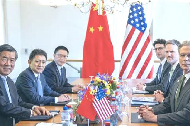 Escorts Ulan Us, China — Local Companions