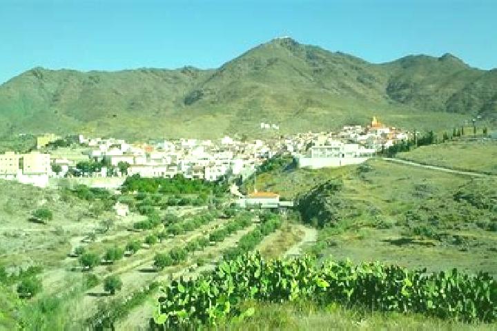 Escorts Uleila del Campo, Spain — Local Companions