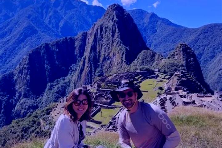 Escorts Umachiri, Peru — Local Companions