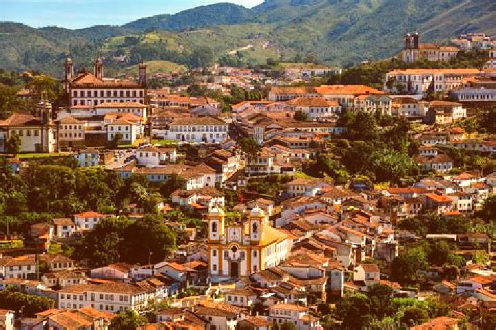 Escorts Uniao de Minas, Brazil — Local Companions