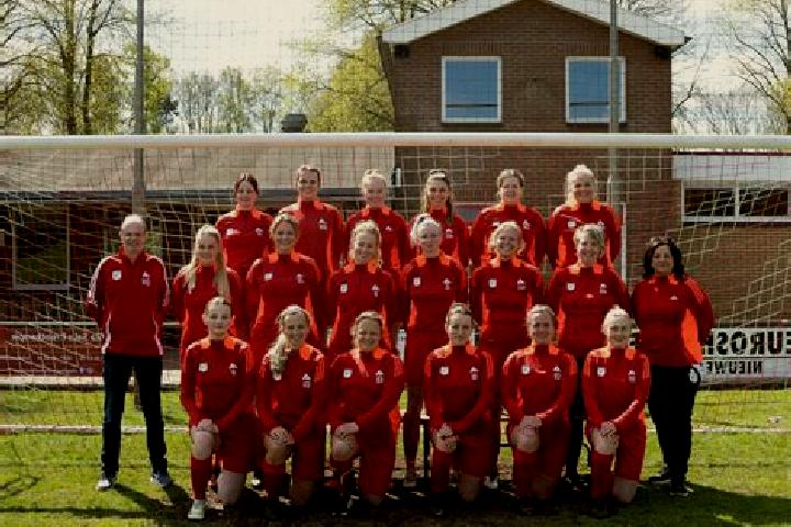 Escorts Ureterp, Netherlands — Local Companions