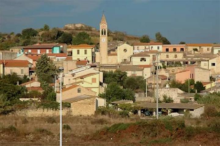 Escorts Usellus, Italy — Local Companions