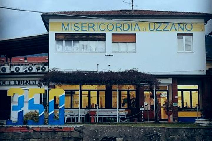 Escorts Uzzano, Italy — Local Companions