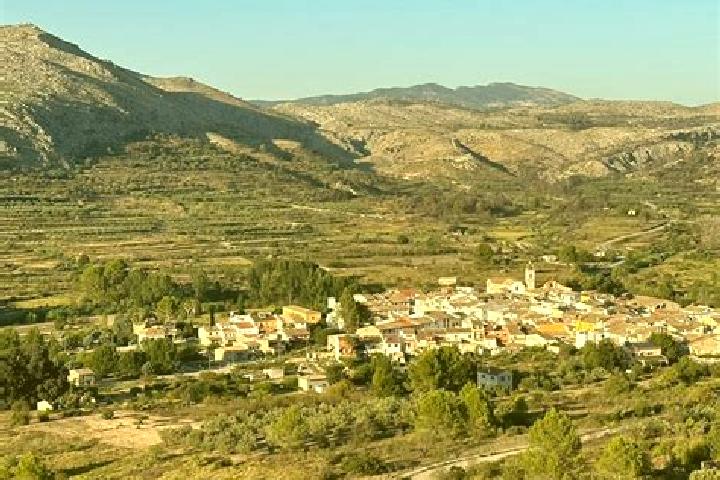 Escorts Vall de Ebo, Spain — Local Companions
