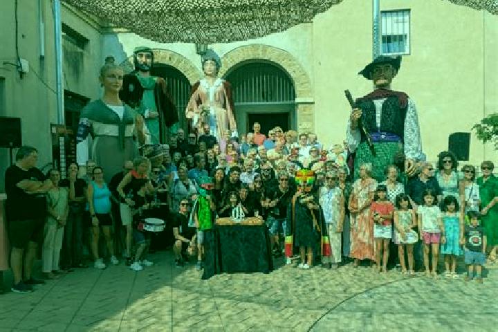Escorts Vallbona de les Monges, Spain — Local Companions