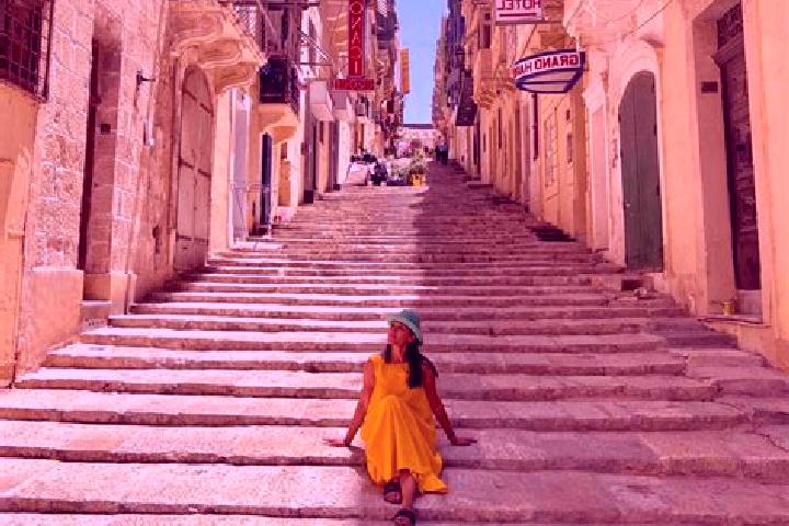 Escorts Valletta, Malta — Local Companions