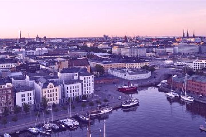 Escorts Vanhakartano, Finland — Local Companions