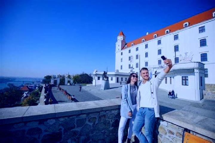Escorts Varin, Slovakia — Local Companions