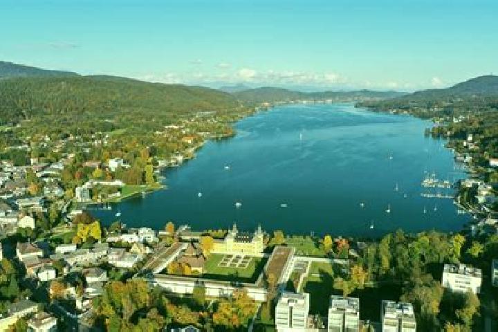 Escorts Velden am Woerther See, Austria — Local Companions