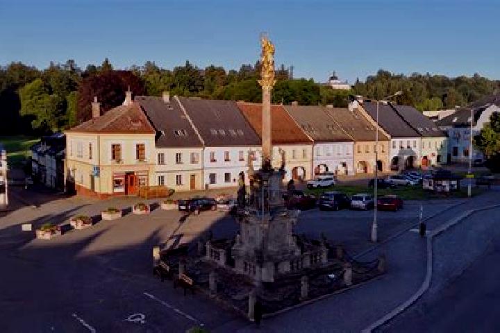 Escorts Velke Albrechtice, Czech Republic — Local Companions