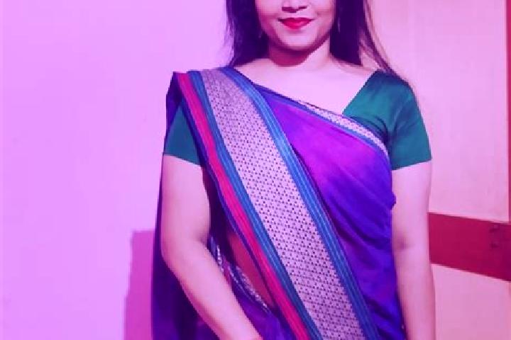 Escorts Veluthur, India — Local Companions