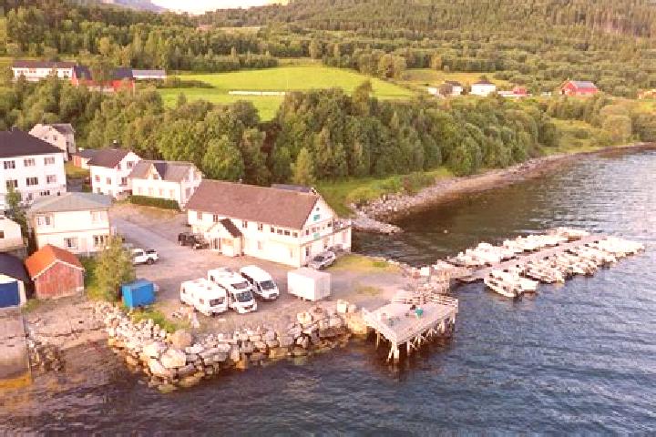 Escorts Vestbygd, Norway — Local Companions