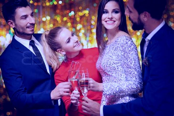 Escorts Vidnoye, Russia — Local Companions