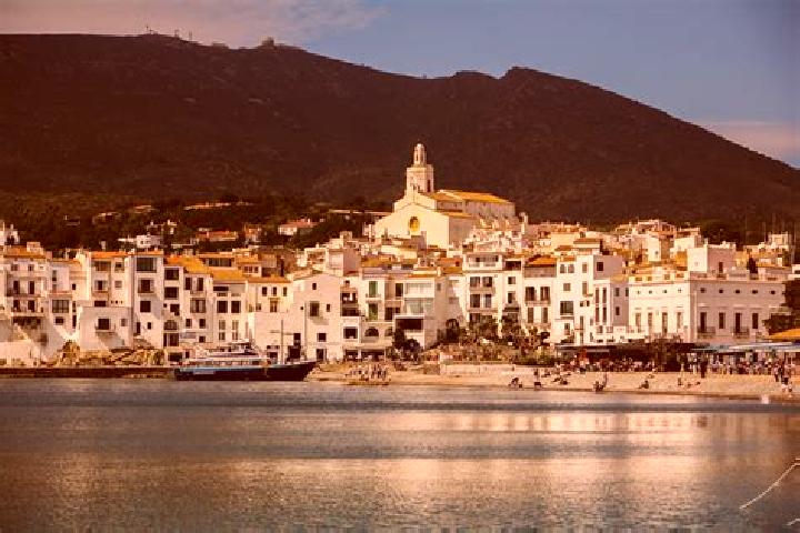 Escorts Viladrau, Spain — Local Companions