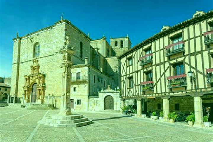 Escorts Villafranca de Duero, Spain — Local Companions