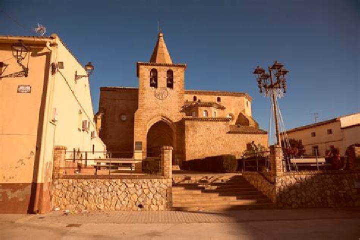 Escorts Villanueva de Sigena, Spain — Local Companions