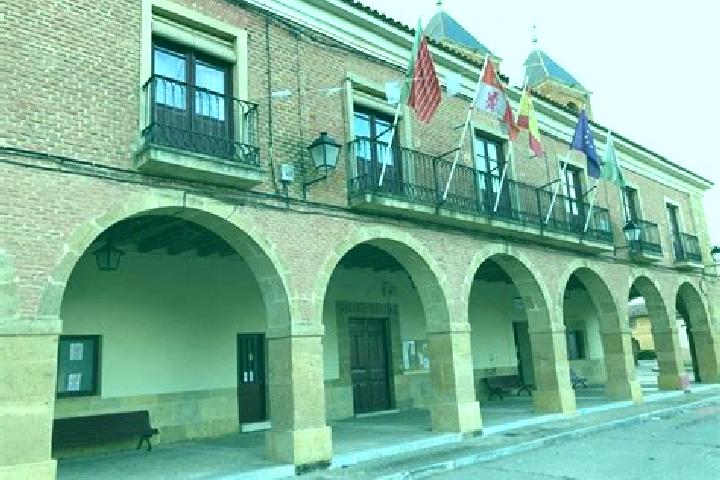 Escorts Villanueva del Campo, Spain — Local Companions