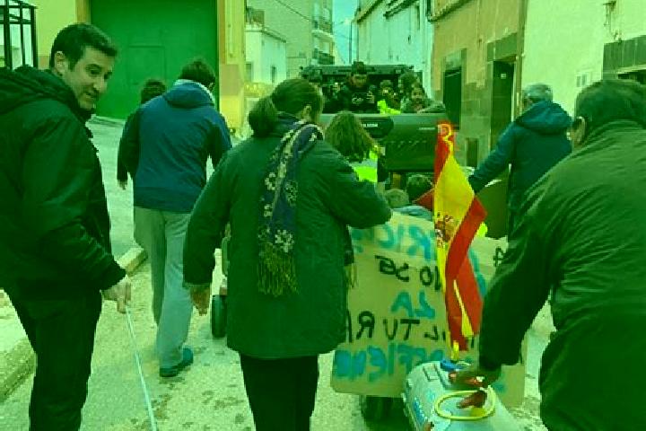 Escorts Villarejo-Periesteban, Spain — Local Companions