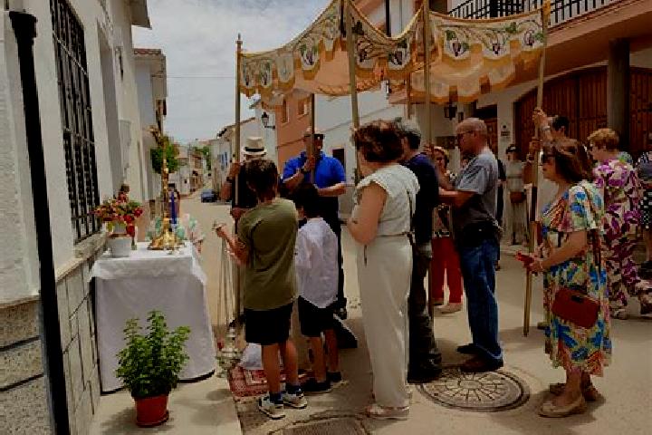 Escorts Villares del Saz, Spain — Local Companions