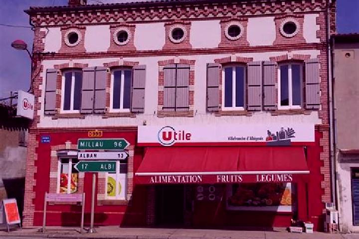 Escorts Villefranche-d Albigeois, France — Local Companions