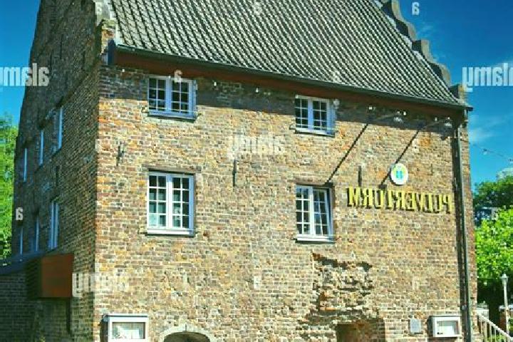 Escorts Wachtendonk, Germany — Local Companions