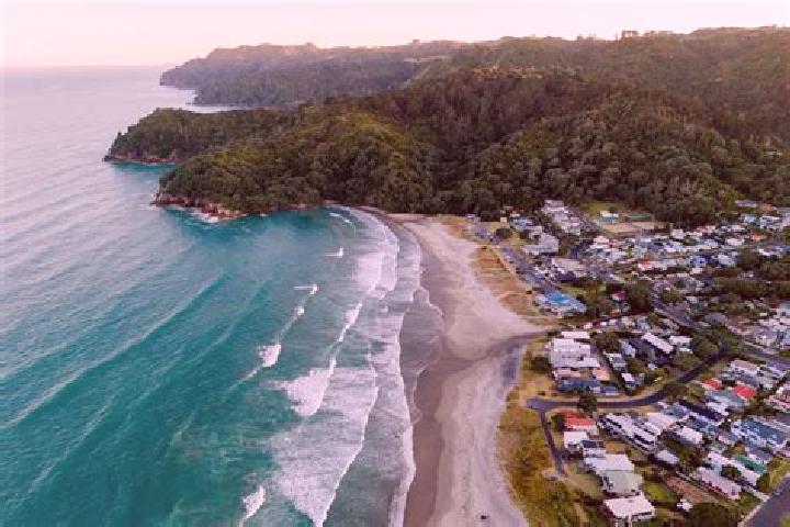 Escorts Waihi Beach, New Zealand — Local Companions