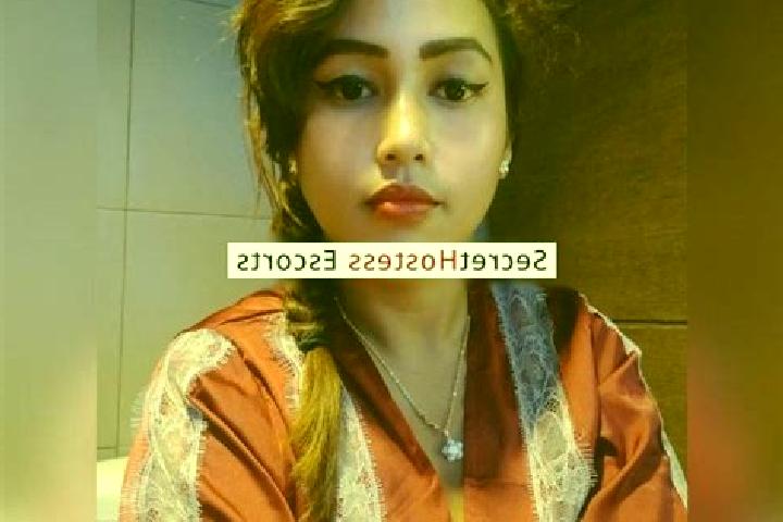 Escorts Wailebe, Indonesia — Local Companions
