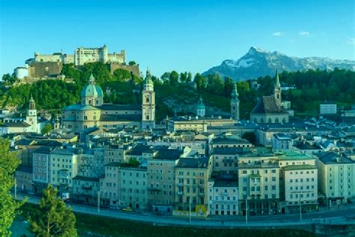 Escorts Walbersdorf, Austria — Local Companions