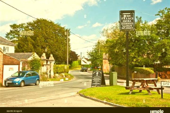 Escorts Wanborough, United Kingdom — Local Companions