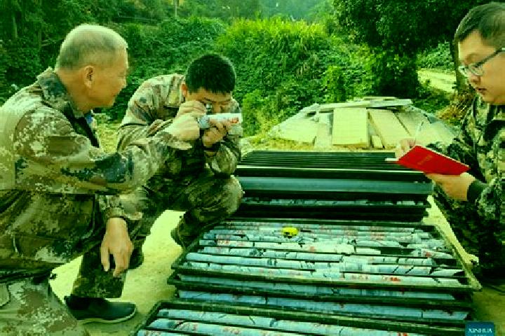 Escorts Wangu, China — Local Companions