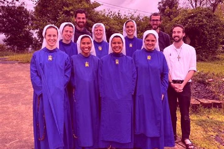 Escorts Wardrecques, France — Local Companions