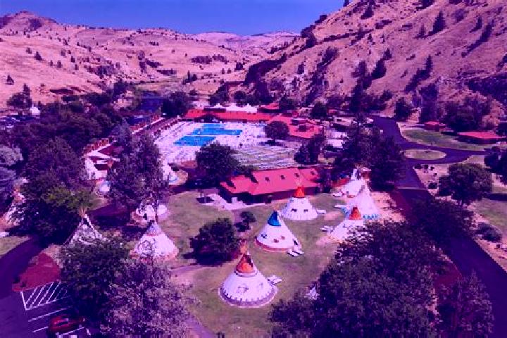 Escorts Warm Springs, United States — Local Companions