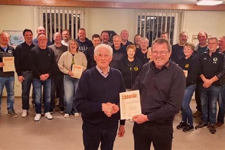 Escorts Warmsen, Germany — Local Companions