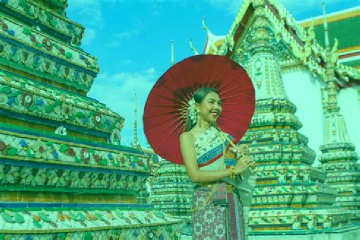 Escorts Wat Sing, Thailand — Local Companions