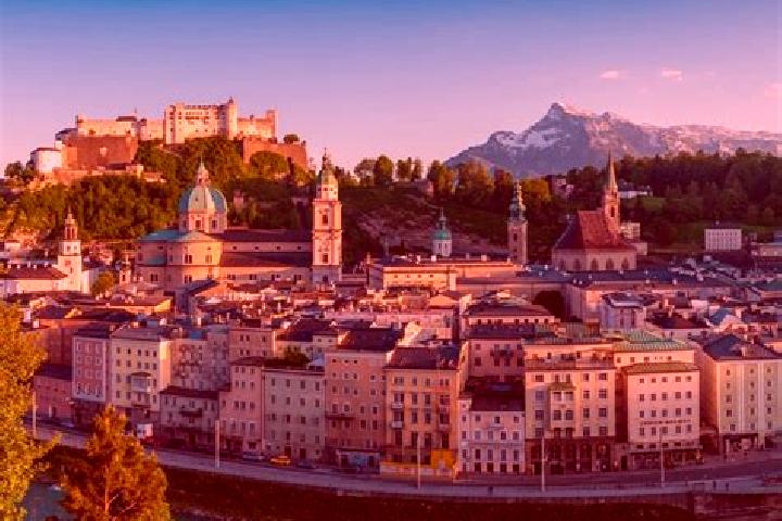 Escorts Weinzierl, Austria — Local Companions