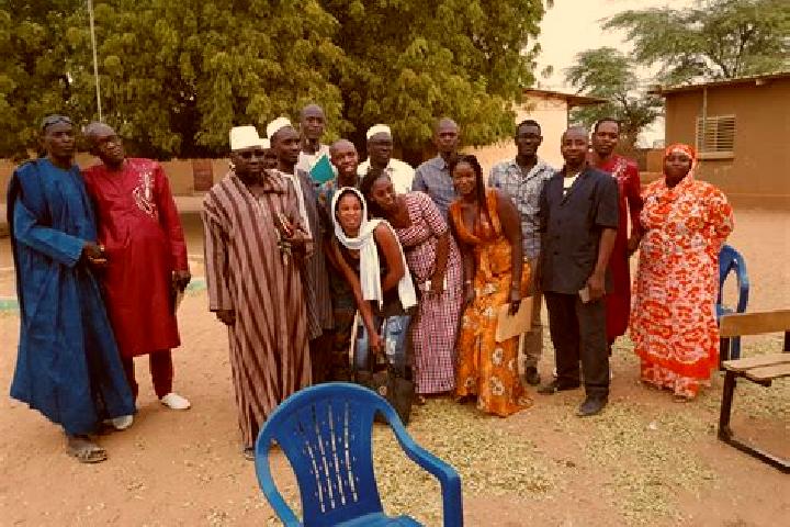 Escorts Wendou Borou, Guinea — Local Companions