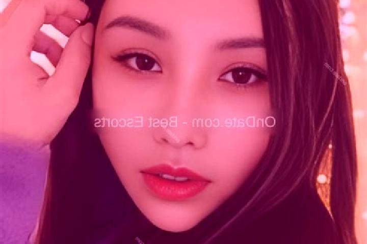 Escorts Wengshan, China — Local Companions