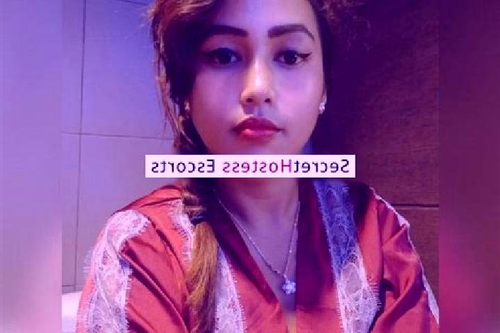 Escorts Wewit, Indonesia — Local Companions