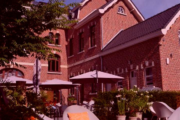 Escorts Wijer, Belgium — Local Companions