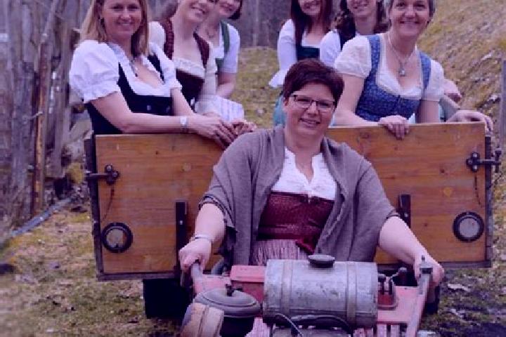 Escorts Wildschoenau, Austria — Local Companions