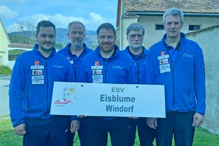 Escorts Windorf, Austria — Local Companions