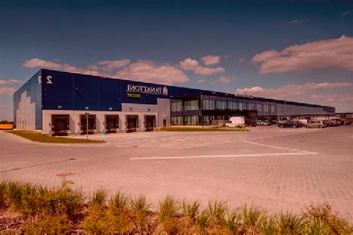 Escorts Wolborz, Poland — Local Companions