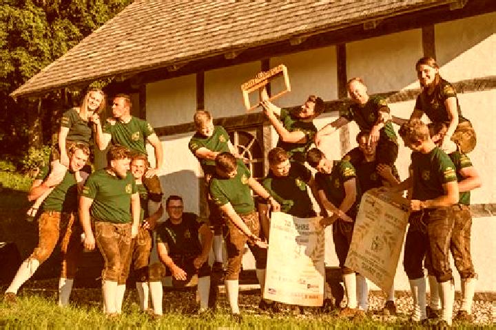 Escorts Wolfsegg am Hausruck, Austria — Local Companions
