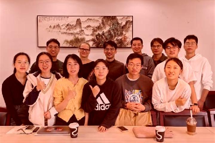 Escorts Xiaozhoushan, China — Local Companions