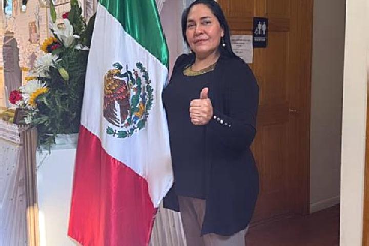Escorts Xicotlan, Mexico — Local Companions