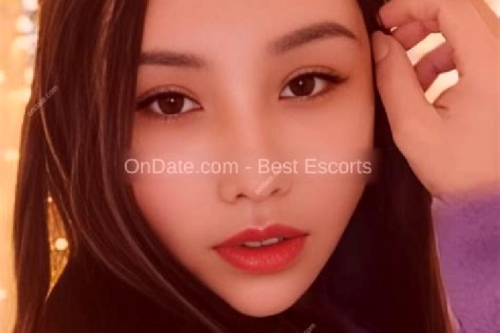 Escorts Xiepu, China — Local Companions