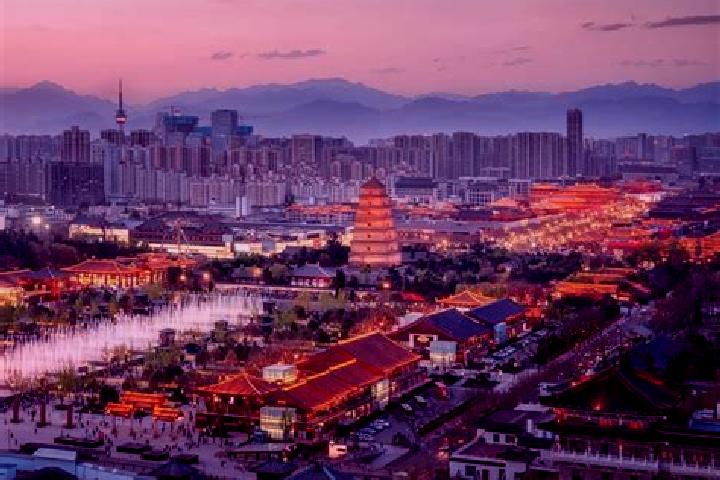 Escorts Xinan, China — Local Companions