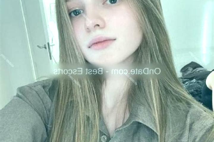 Escorts Xintai, China — Local Companions